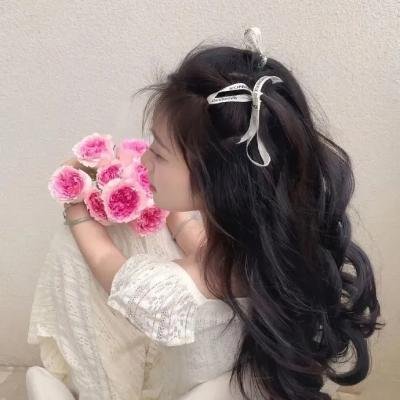 满船春色